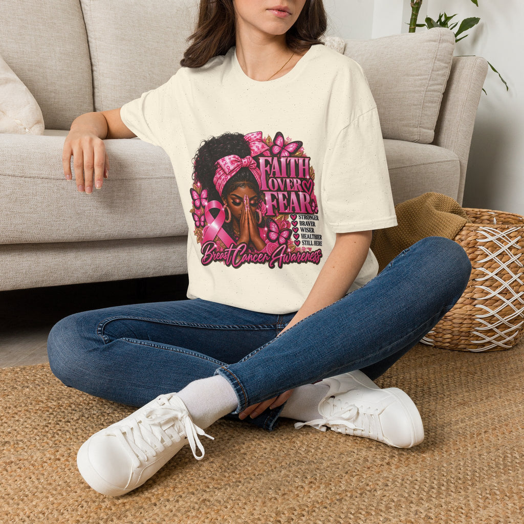 Faith Over Fear Praying Woman Breast Cancer Awareness T-Shirt