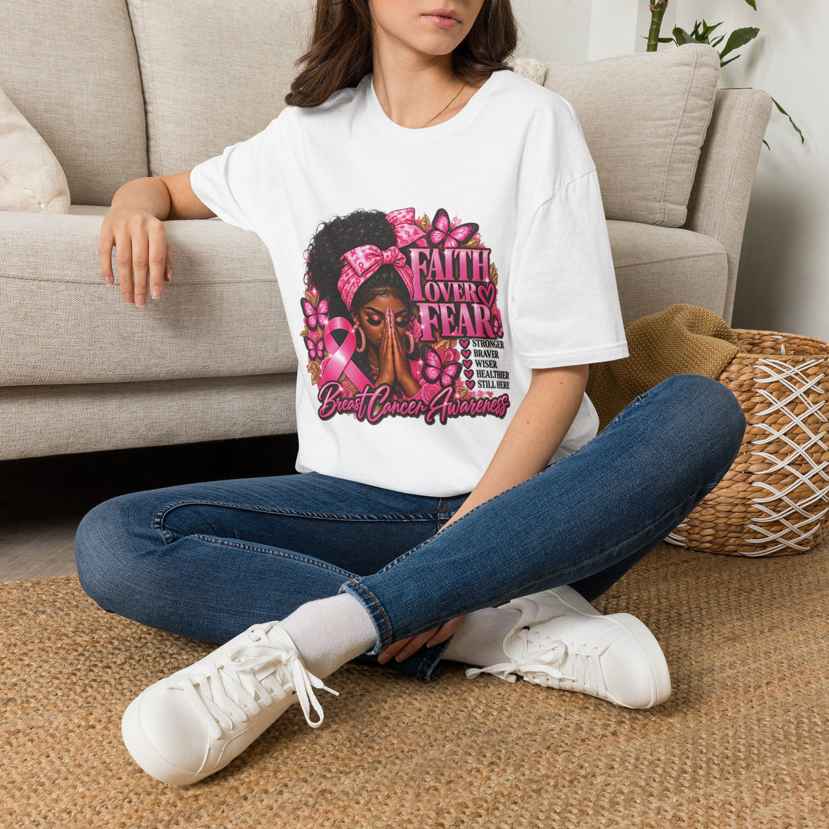 Faith Over Fear Praying Woman Breast Cancer Awareness T-Shirt
